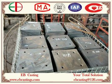 China Transporte de materiais das placas de aço HRC50 de liga de Cr-Mo da martensite de ZG60Cr5Mo para a indústria de cimento fornecedor